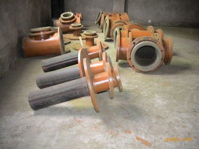 石油输送衬胶管道厂家-洛阳纵横机械制造