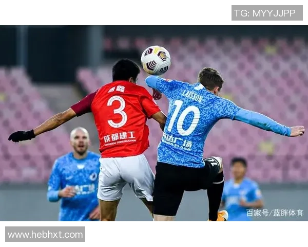 帕尔梅拉斯与巴拉那竞技激战正酣比分悬念不断引发球迷热议 帕尔梅拉斯与巴拉那竞技激战正酣比分悬念不断引发球迷热议